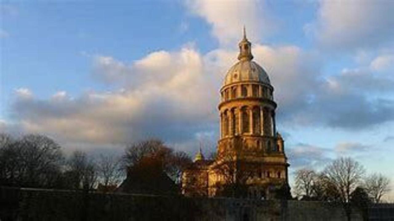 Appart 3 Etoiles, Le Bon Esprit, Coeur De Ville, 6 Pers Булон сюр Мер Екстериор снимка